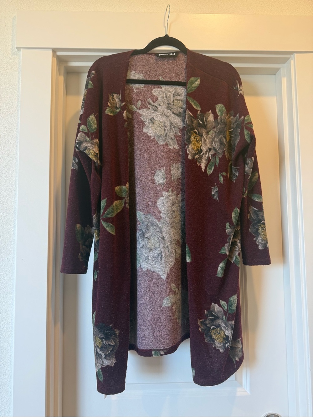 Women's Floral Open-Front Cardigan Sweater - Burgundy